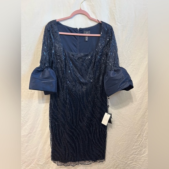 NWT Adrianna Papell Midnight Bell Sleeve Sequin Dress - Picture 6 of 6